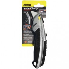 Stanley InstantChange Retractable Knife - 3 x Blade(s) - 1