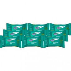 CloroxPro™ Disinfecting Wipes - Wipe - Fresh Scent - 70 / Pack - 9 / Carton - Green